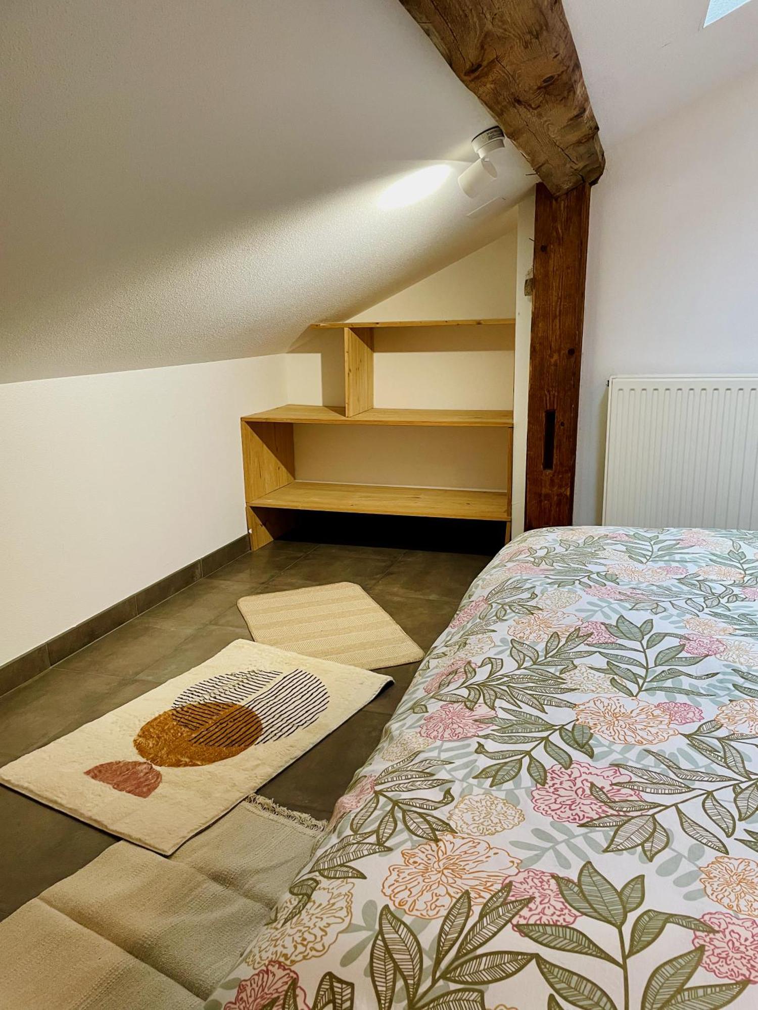 Duplex + Parking Gratuit Facile Apartamento Sainte-Suzanne  Exterior foto